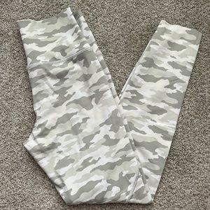 Aerie Camo Leggings